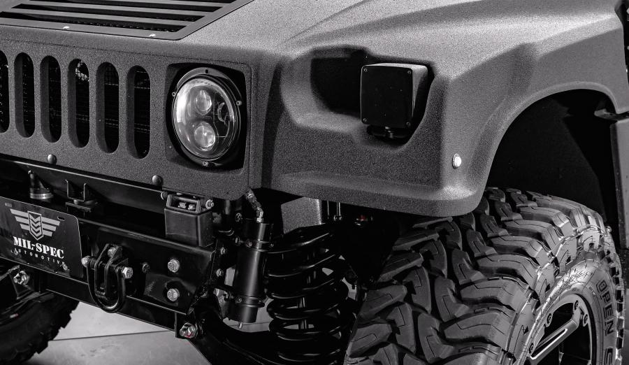 Детали экстерьера Hummer H1 Launch Edition by Mil-Spec Automotive 2019 года  (фото 7 из 16)